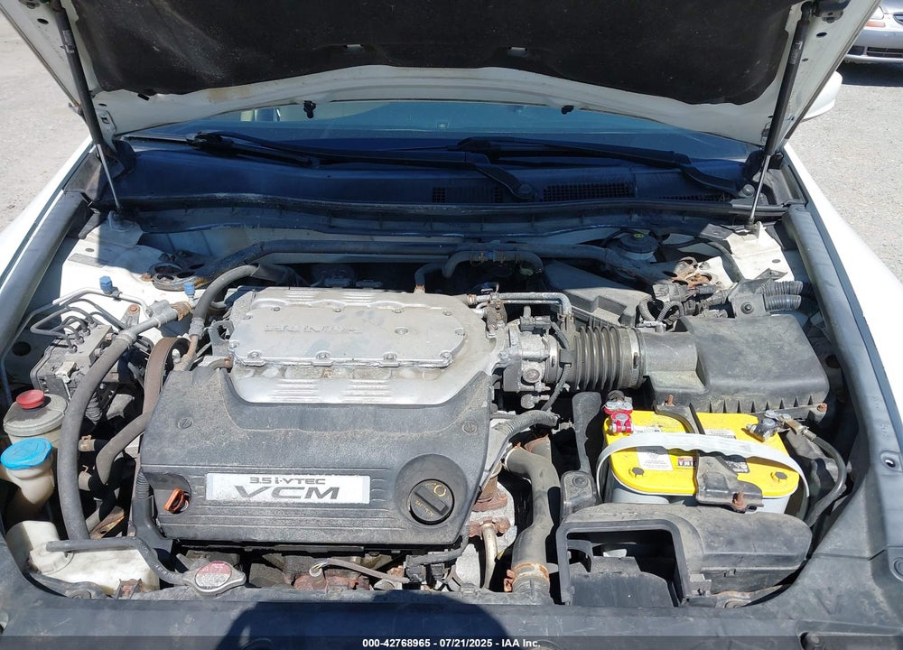 2011 HONDA ACCORD VIN: 5KBCP3F87BB004060