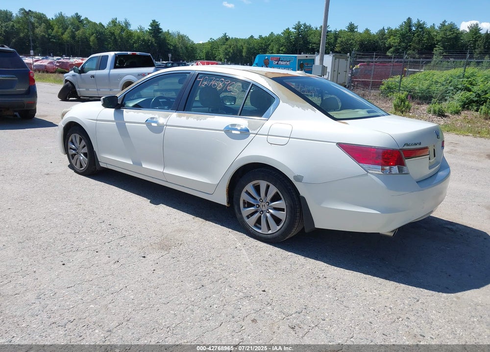 2011 HONDA ACCORD VIN: 5KBCP3F87BB004060