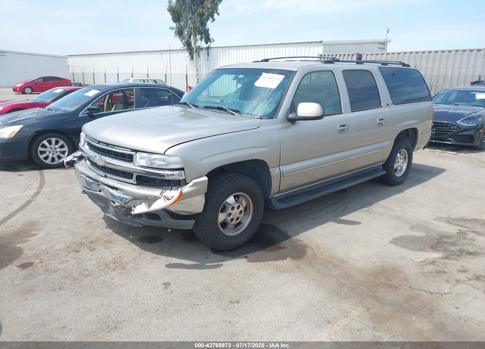 2001 CHEVROLET SUBURBAN 1500 LT VIN: 3GNEC16T81G166386