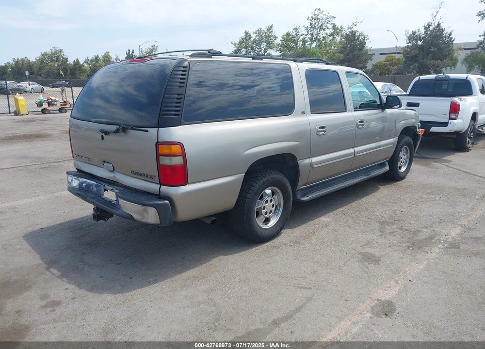 2001 CHEVROLET SUBURBAN 1500 LT VIN: 3GNEC16T81G166386