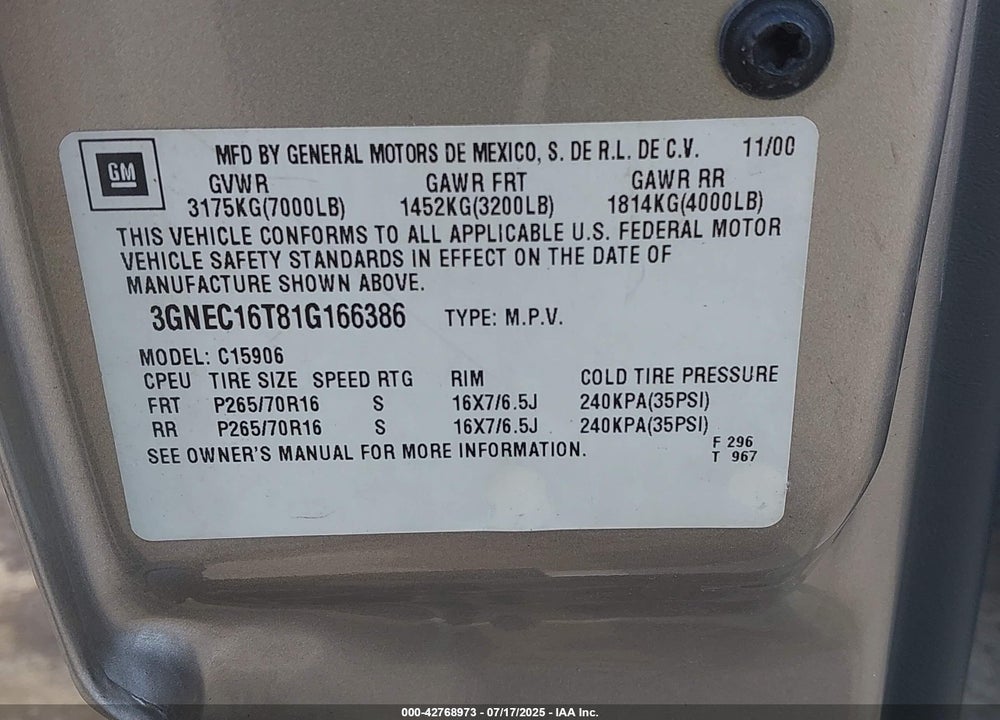 2001 CHEVROLET SUBURBAN 1500 LT VIN: 3GNEC16T81G166386