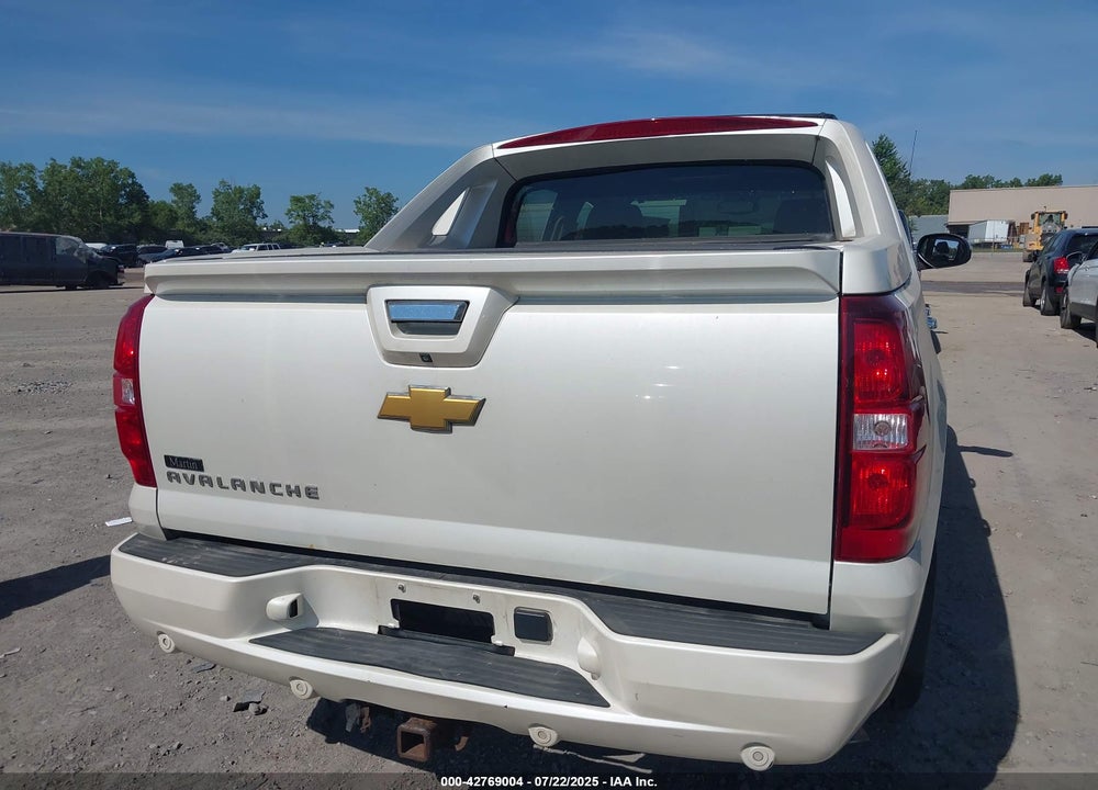 2013 CHEVROLET AVALANCHE VIN: 3GNTKGE77DG339661