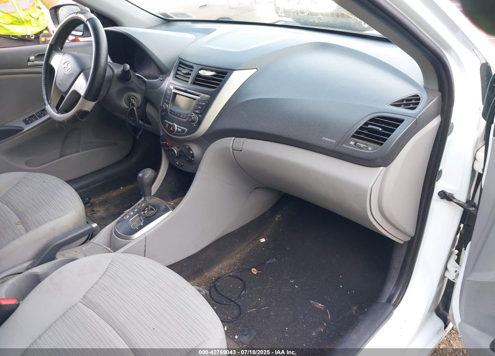 2017 HYUNDAI ACCENT VIN: KMHCT4AE1HU319493