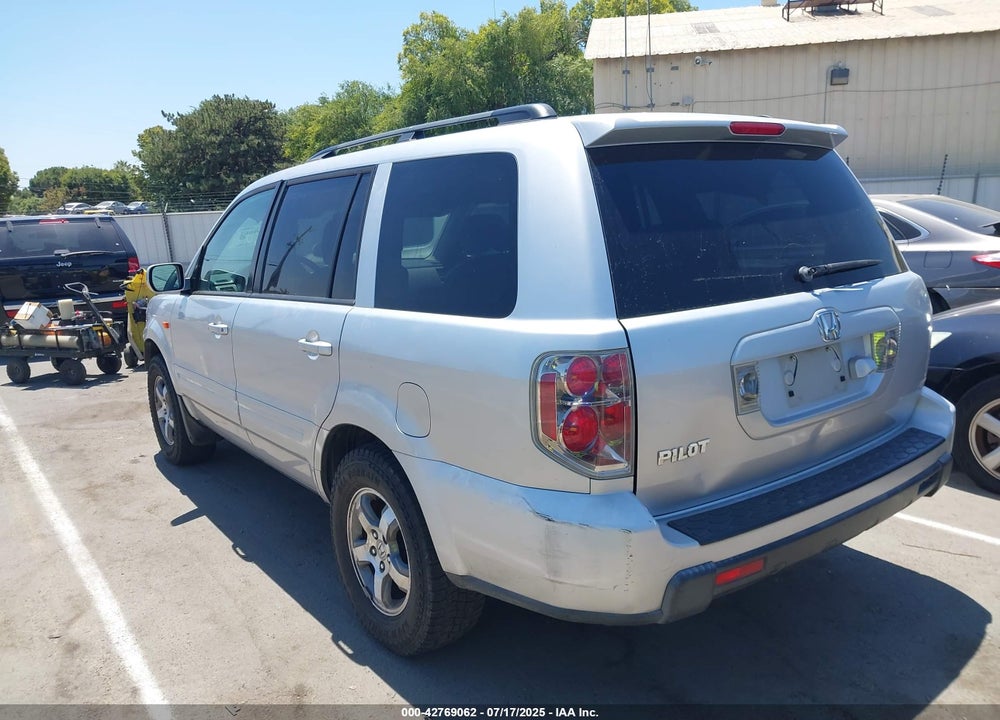 2006 HONDA PILOT EX-L VIN: 5FNYF28746B002312