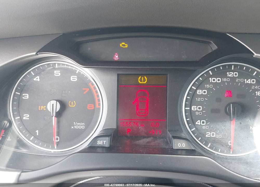 2010 AUDI A4 VIN: WAUAFAFL2AN070059