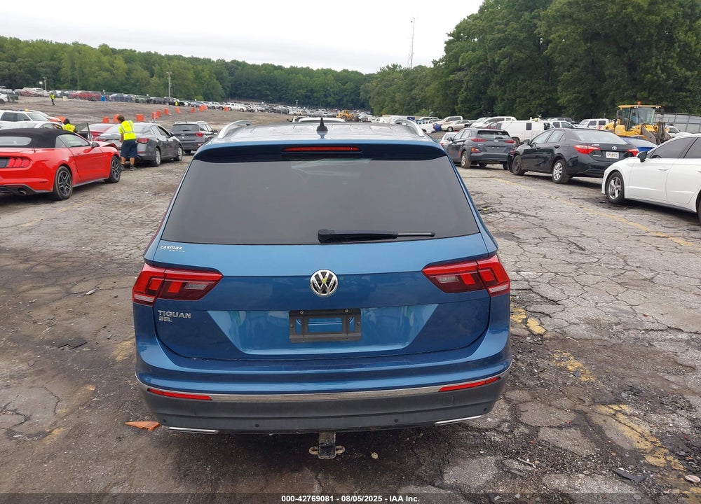 2019 VOLKSWAGEN TIGUAN VIN: 3VV3B7AXXKM156754