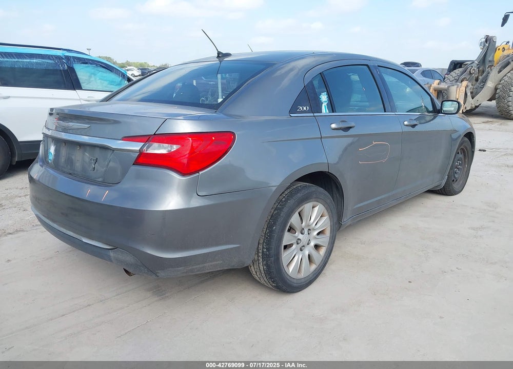 2012 CHRYSLER 200 VIN: 1C3CCBAB3CN105322