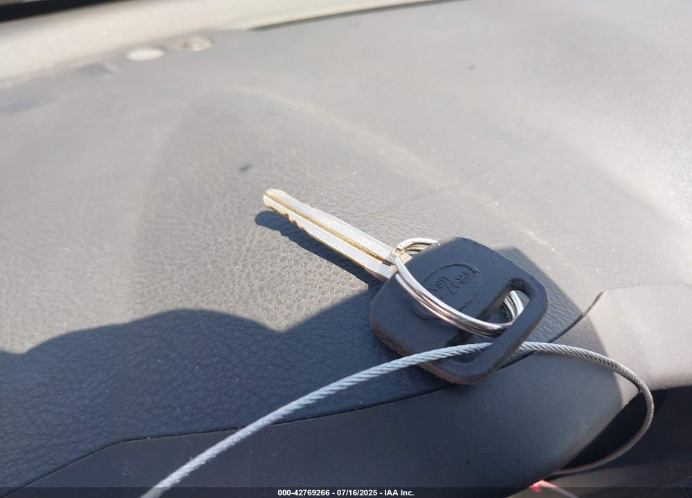 2007 TOYOTA RAV4 VIN: JTMZD33V275061318