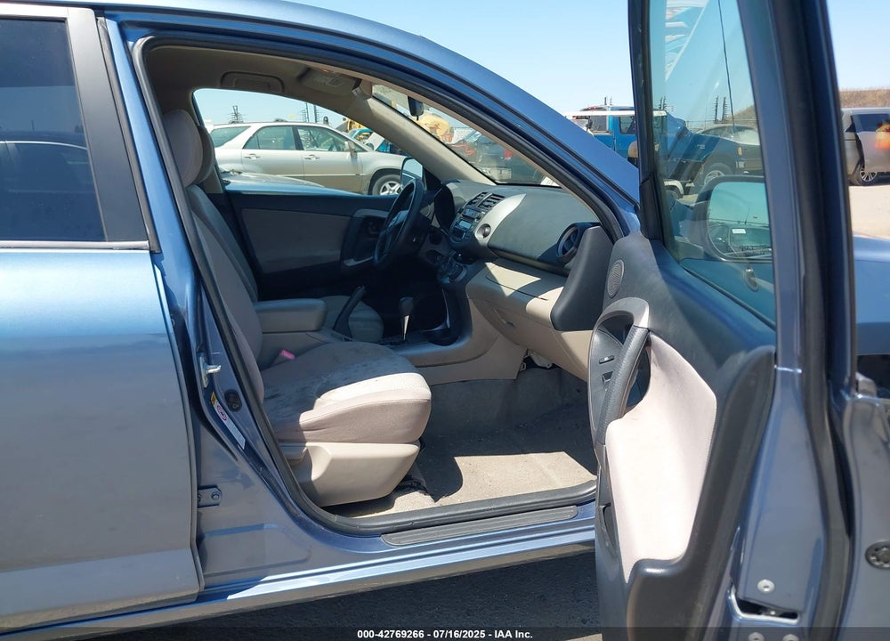 2007 TOYOTA RAV4 VIN: JTMZD33V275061318