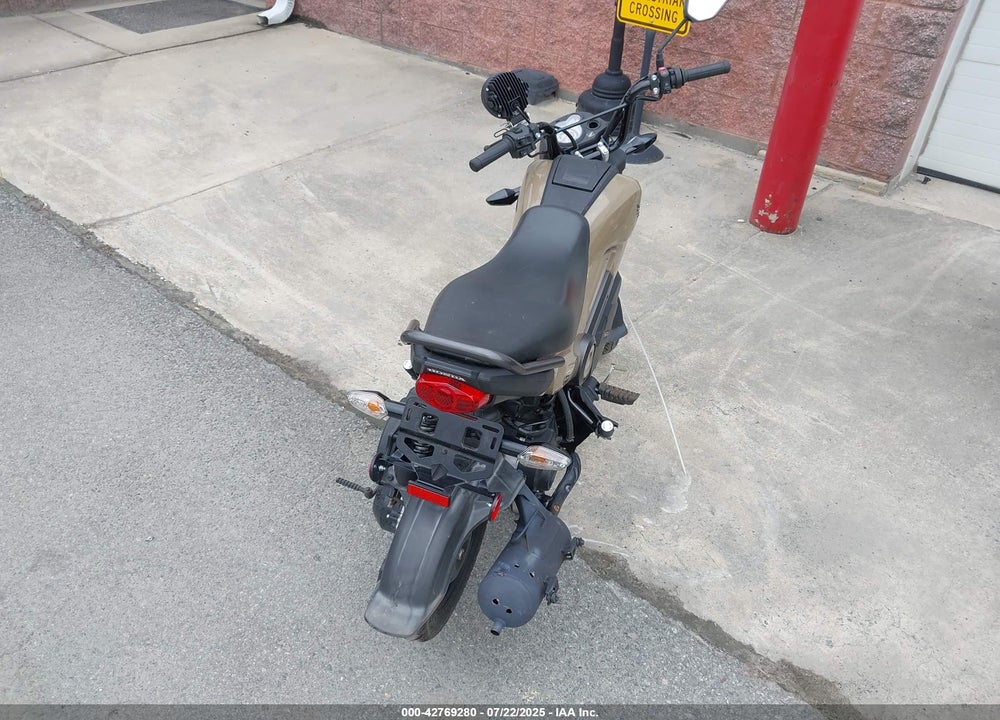 2022 HONDA NVA110 B VIN: 3H1JK0705ND011760