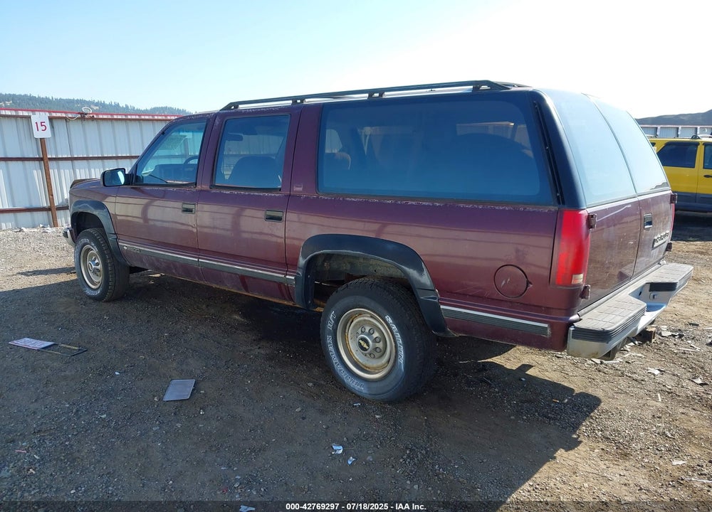 1992 CHEVROLET SUBURBAN K2500 VIN: 1GNGK26NXNJ336853