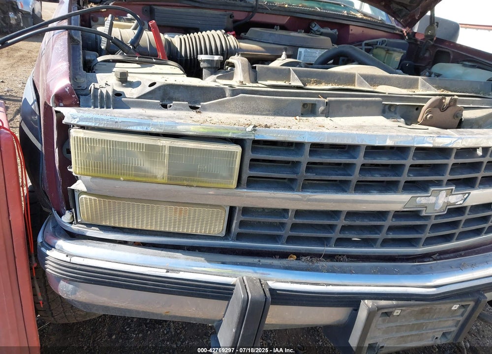 1992 CHEVROLET SUBURBAN K2500 VIN: 1GNGK26NXNJ336853
