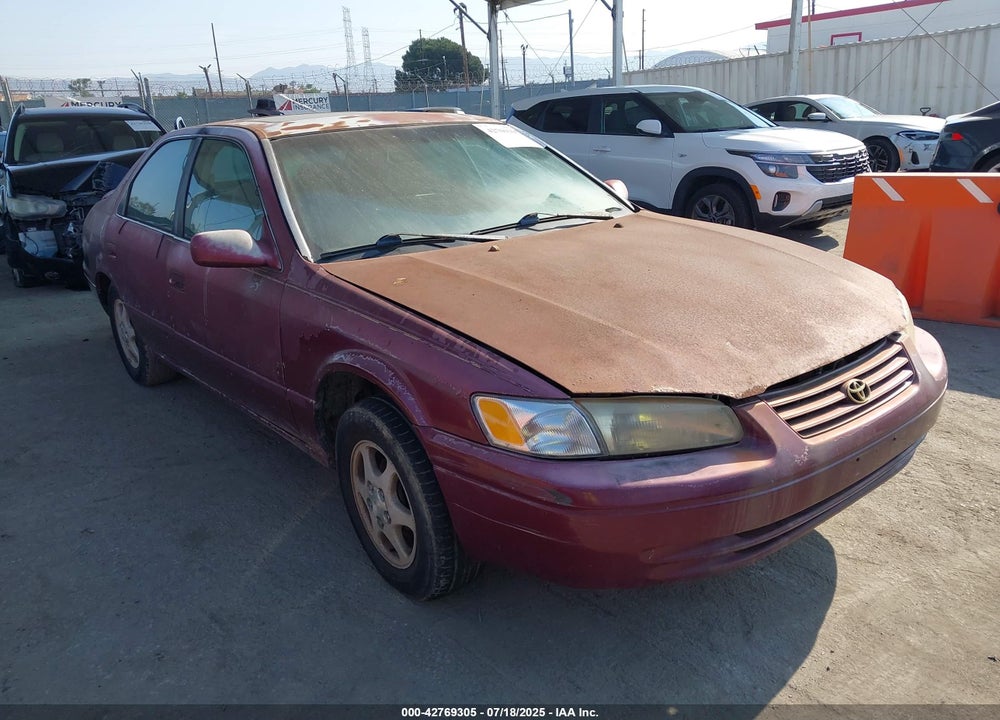 1997 TOYOTA CAMRY LE VIN: JT2BG22K8V0004814