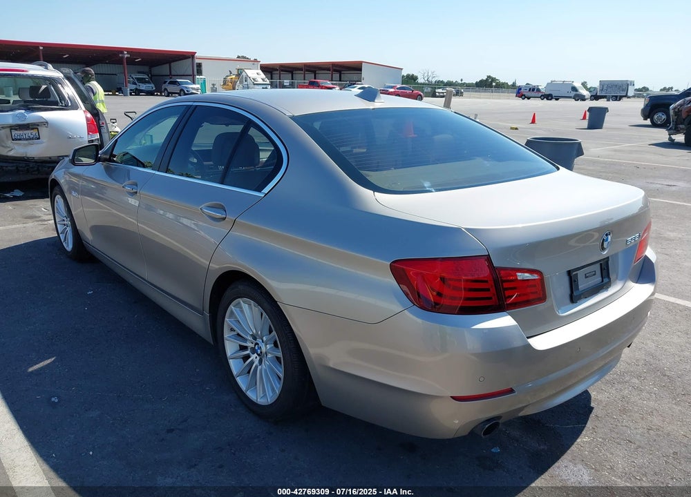 2013 BMW 5 SERIES VIN: WBAFR7C55DC819393