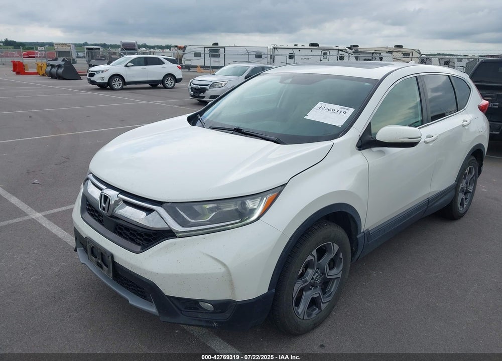 2018 HONDA CR-V VIN: 2HKRW2H5XJH666417