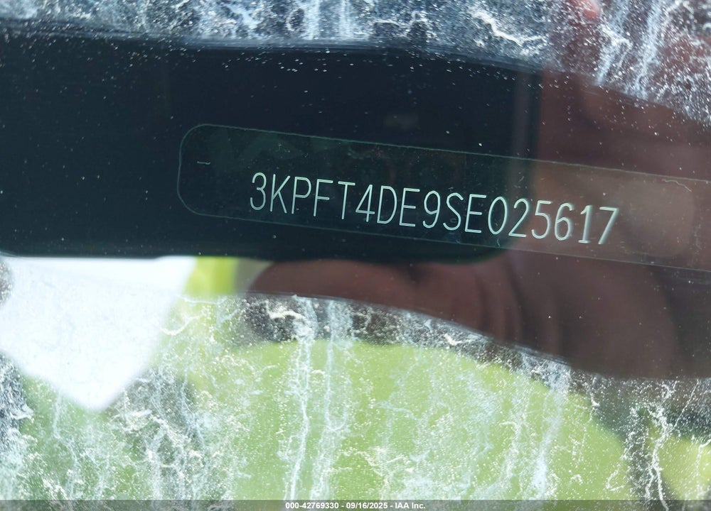 2025 KIA K4 LXS VIN: 3KPFT4DE9SE025617