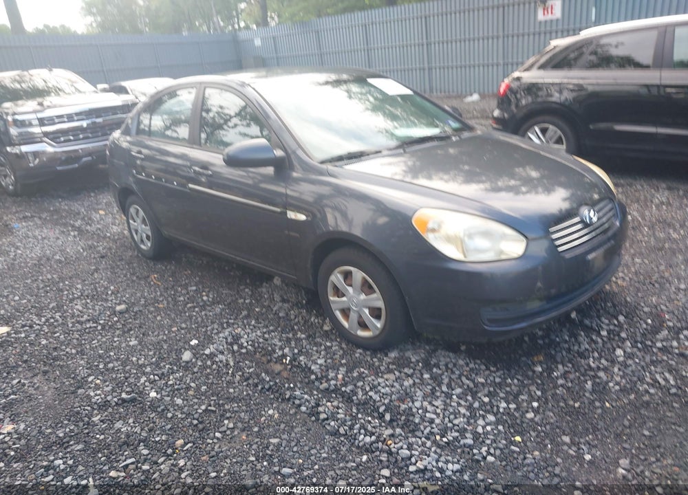 2007 HYUNDAI ACCENT GLS VIN: KMHCN46C77U096053