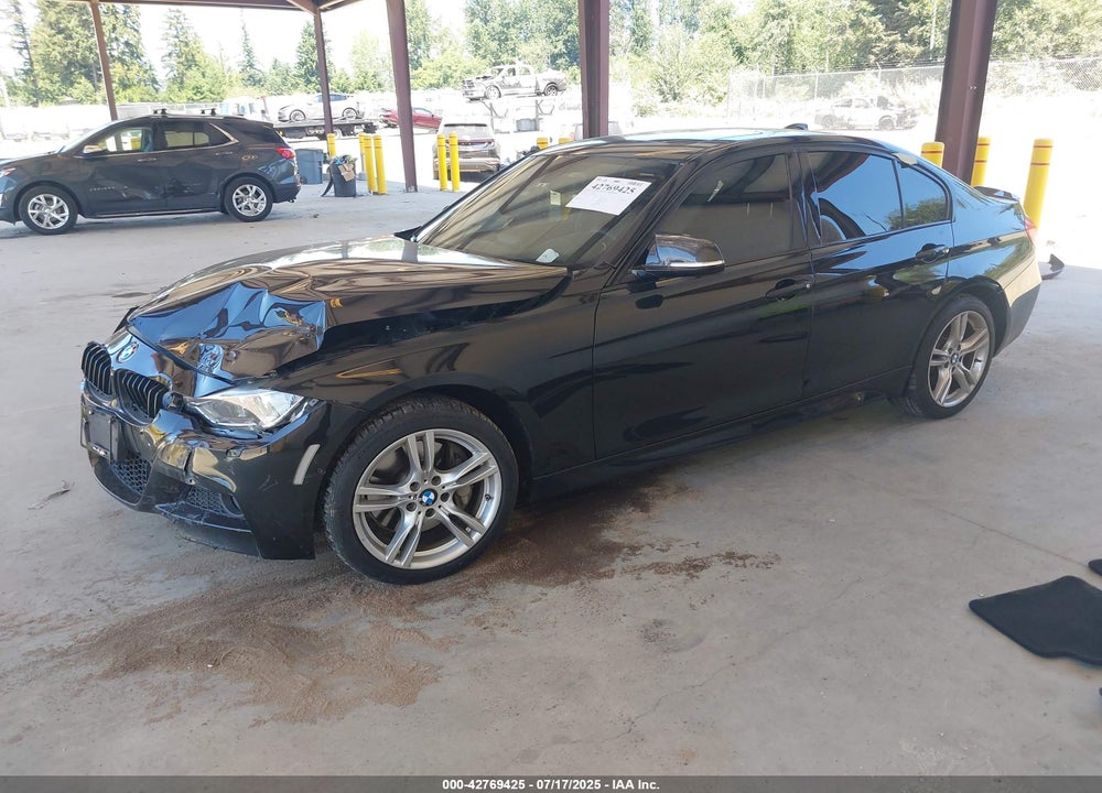 2015 BMW 3 SERIES VIN: WBA3B9G58FNR94578