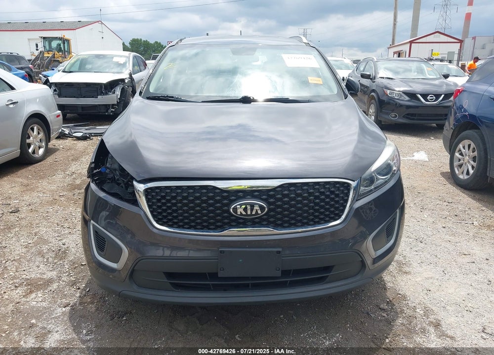 2017 KIA SORENTO VIN: 5XYPGDA51HG316119