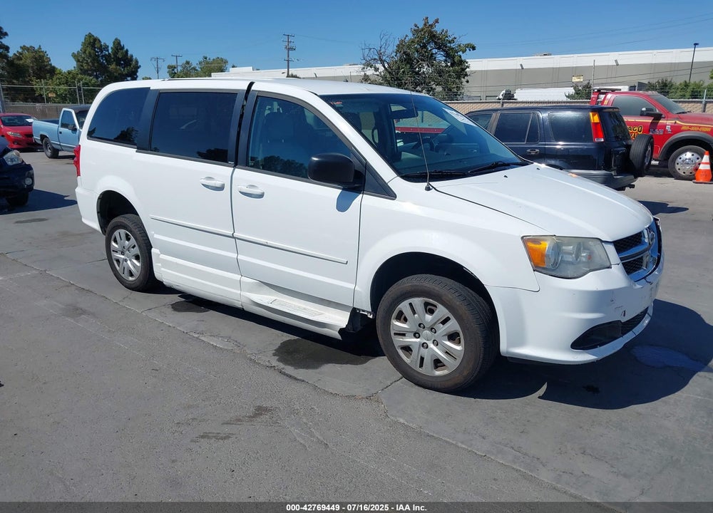 2014 DODGE GRAND CARAVAN SE VIN: 2C7WDGBG2ER220323