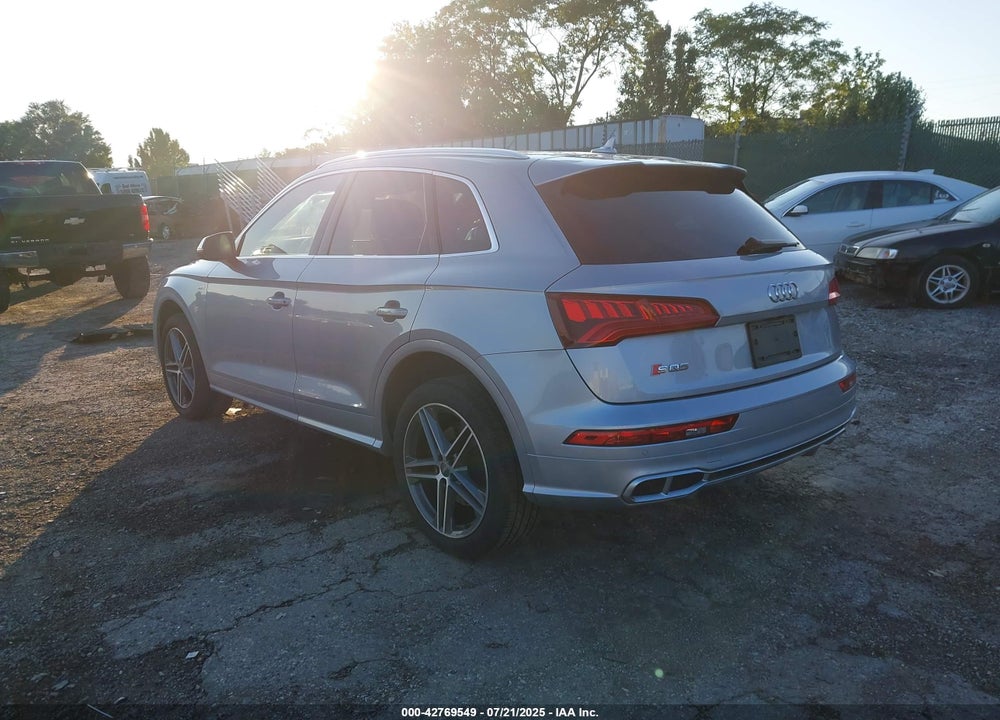 2018 AUDI SQ5 VIN: WA1A4AFY1J2219318