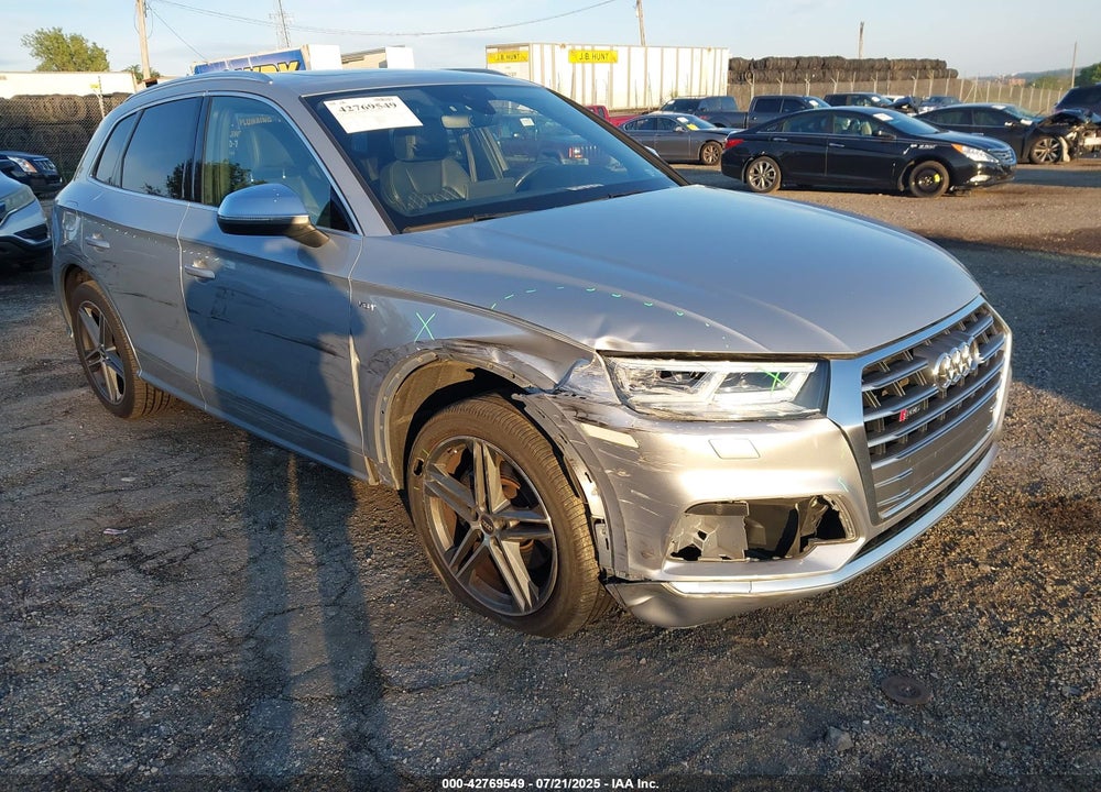 2018 AUDI SQ5 VIN: WA1A4AFY1J2219318