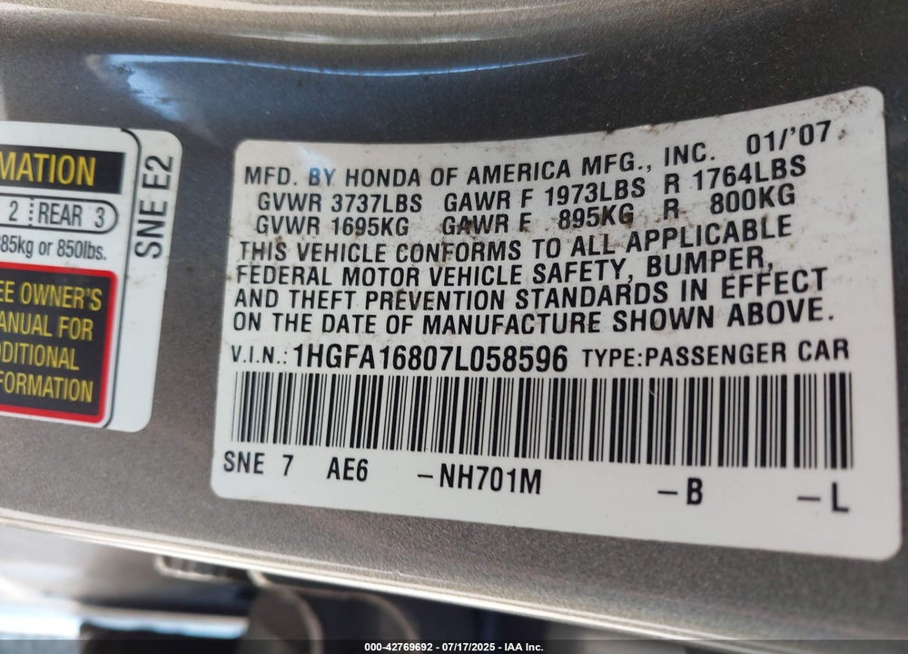 2007 HONDA CIVIC VIN: 1HGFA16807L058596