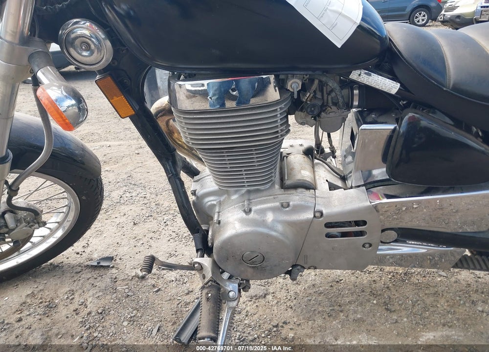 2001 SUZUKI LS650 P VIN: JS1NP41A612102080