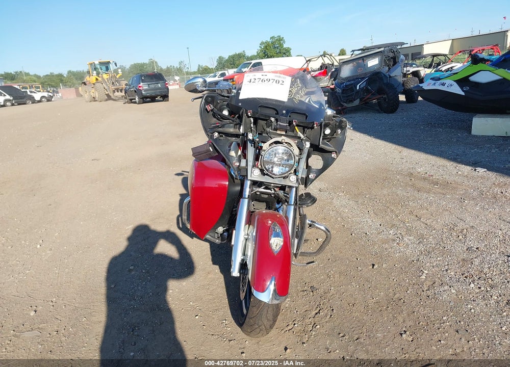 2016 INDIAN MOTORCYCLE CO. ROADMASTER VIN: 56KTRAAA0G3333284