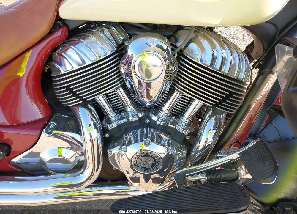 2016 INDIAN MOTORCYCLE CO. ROADMASTER VIN: 56KTRAAA0G3333284