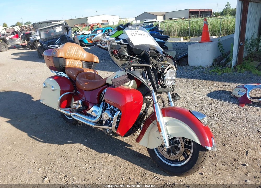 2016 INDIAN MOTORCYCLE CO. ROADMASTER VIN: 56KTRAAA0G3333284
