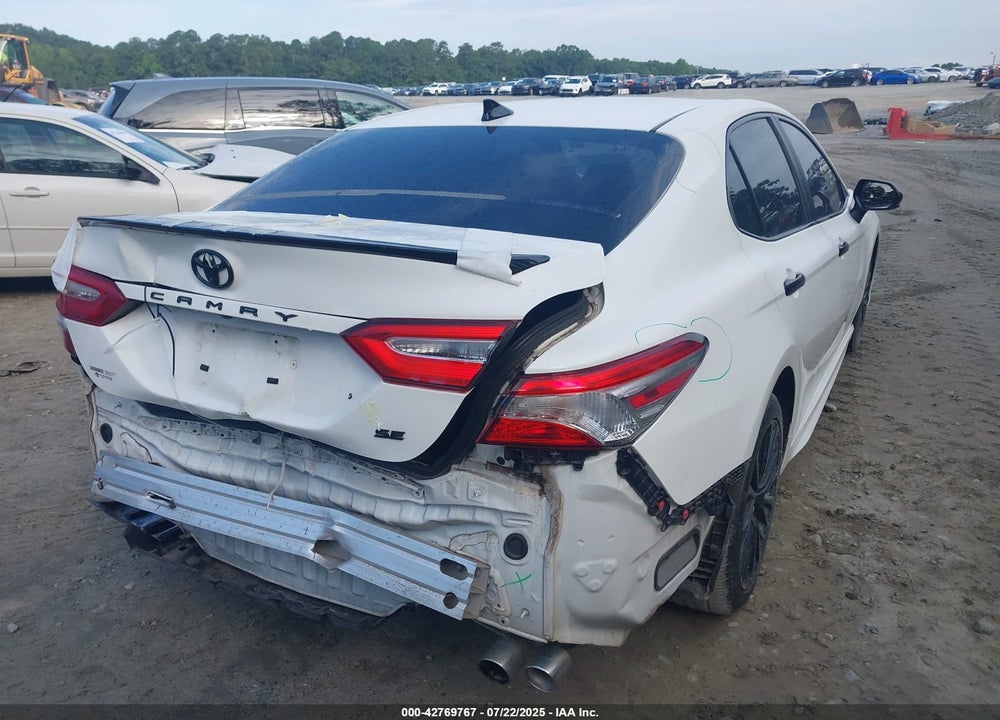 2020 TOYOTA CAMRY VIN: 4T1G11AK4LU400556