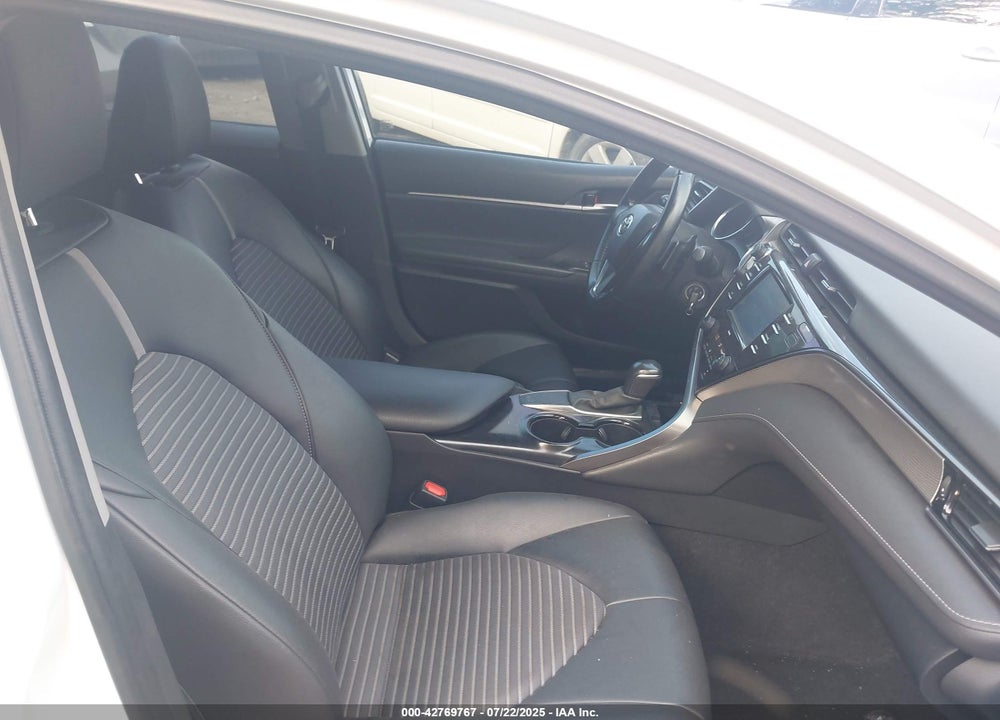 2020 TOYOTA CAMRY VIN: 4T1G11AK4LU400556