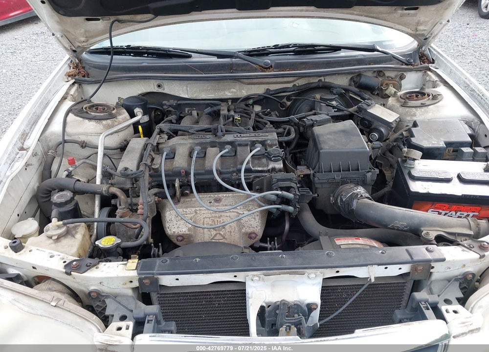 2000 MAZDA 626 ES/LX VIN: 1YVGF22C6Y5139588