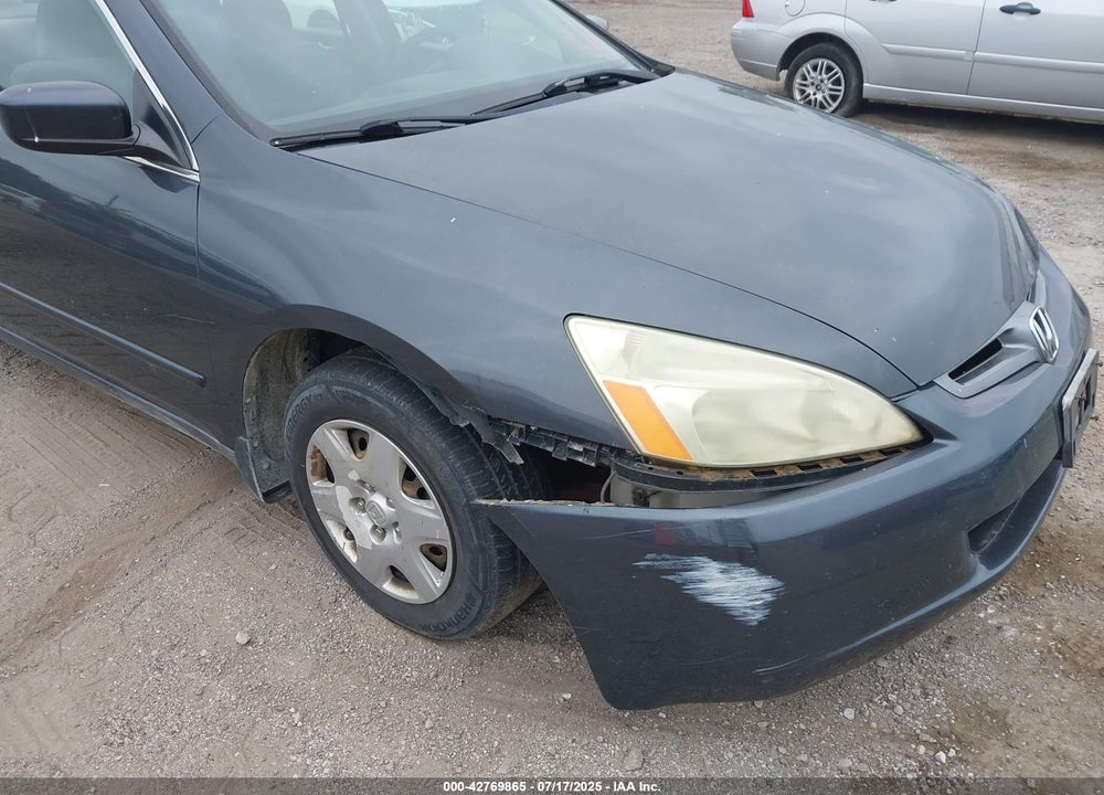 2005 HONDA ACCORD 2.4 LX VIN: 1HGCM56485A024414