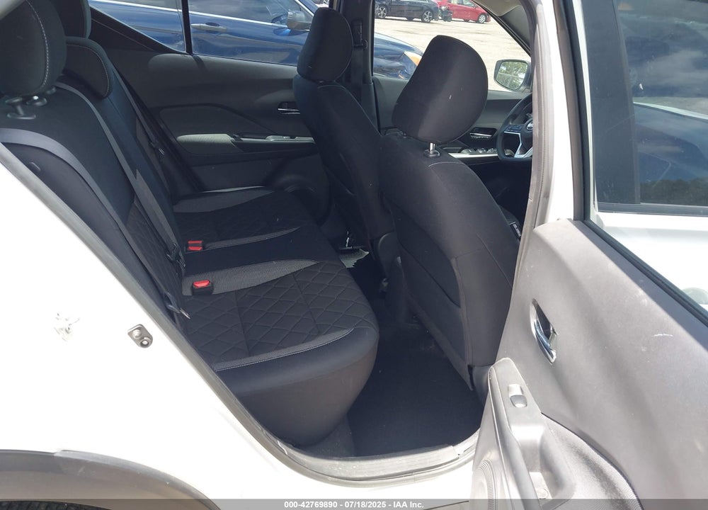 2018 NISSAN KICKS VIN: 3N1CP5CU9JL513565
