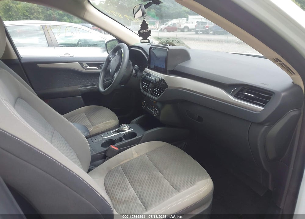 2020 FORD ESCAPE VIN: 1FMCU9G64LUA38355