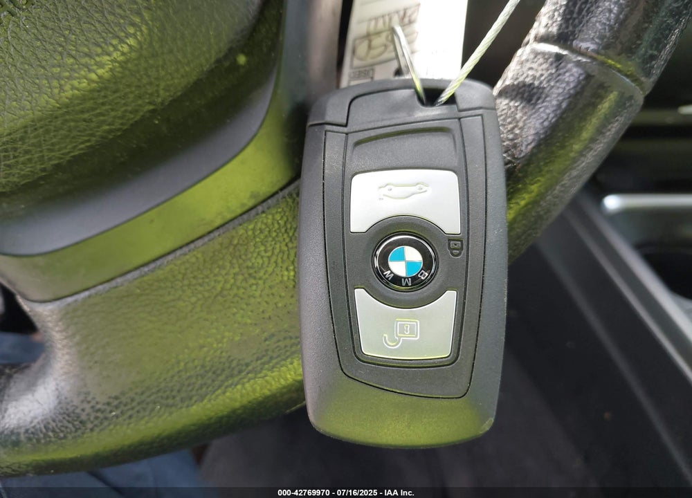 2013 BMW 3 SERIES VIN: WBA3C1G55DNR44488