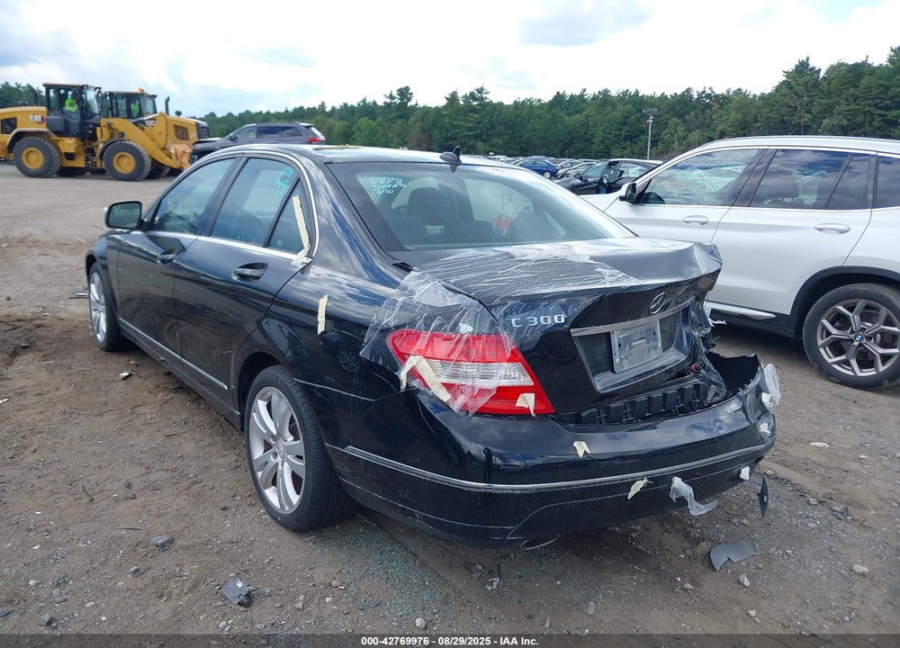 2008 MERCEDES-BENZ C 300 LUXURY/SPORT VIN: WDDGF54X68F018051