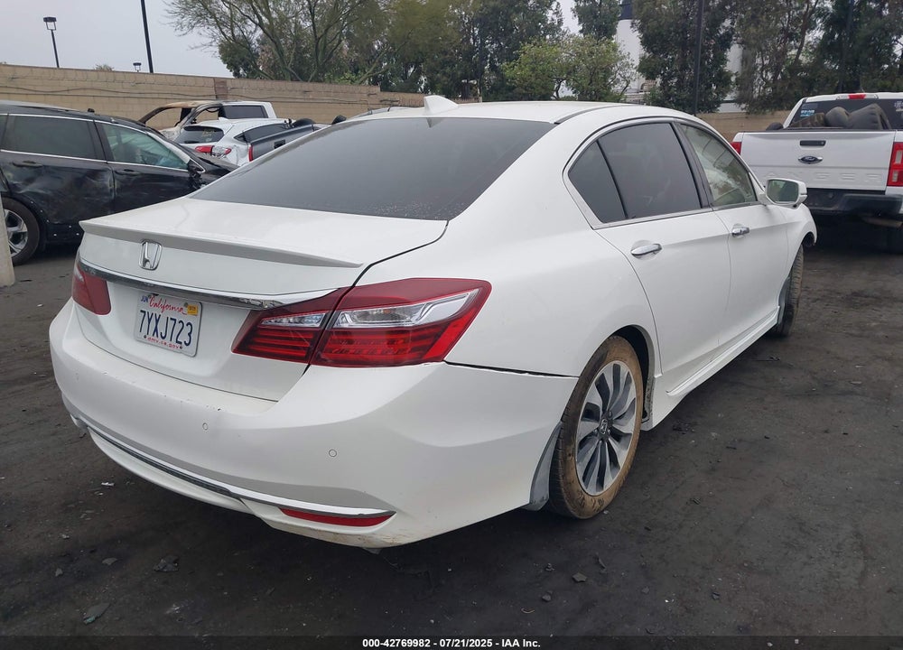 2017 HONDA ACCORD HYBRID TOURING VIN: JHMCR6F72HC023928