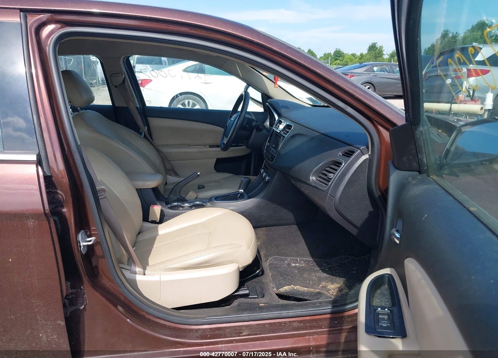 2012 CHRYSLER 200 LIMITED VIN: 1C3CCBCB6CN233776