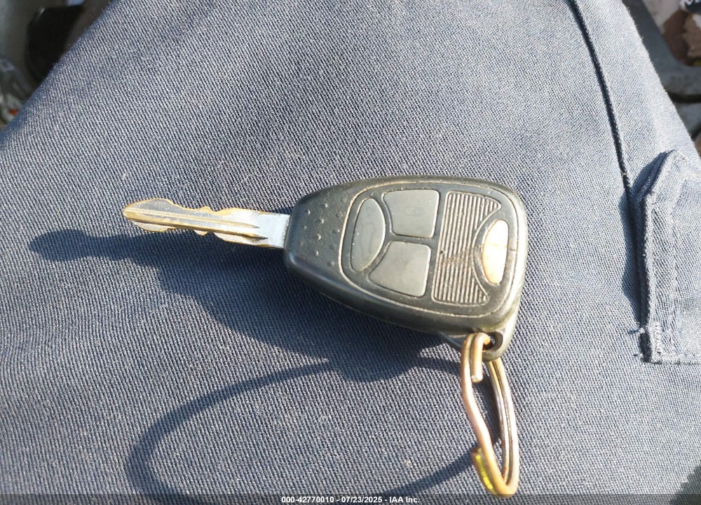 2007 JEEP LIBERTY SPORT VIN: 1J4GK48K87W507350