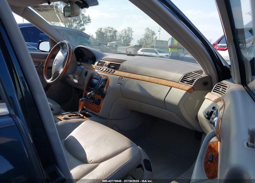 2001 MERCEDES-BENZ S 500 VIN: WDBNG75J51A164415
