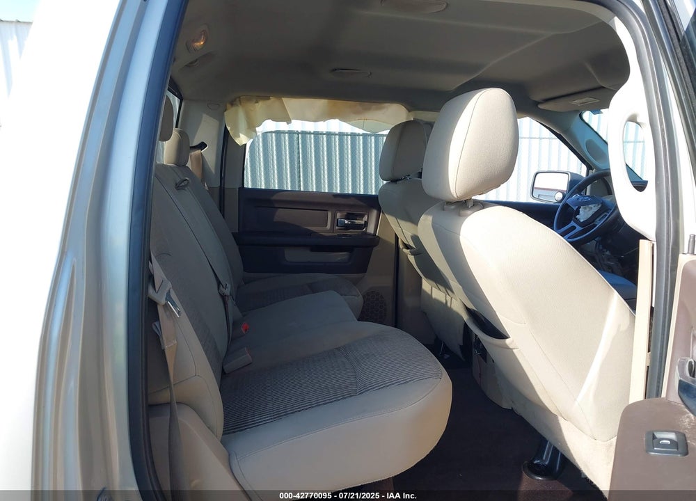 2009 DODGE RAM 1500 VIN: 1D3HB13T99J532242
