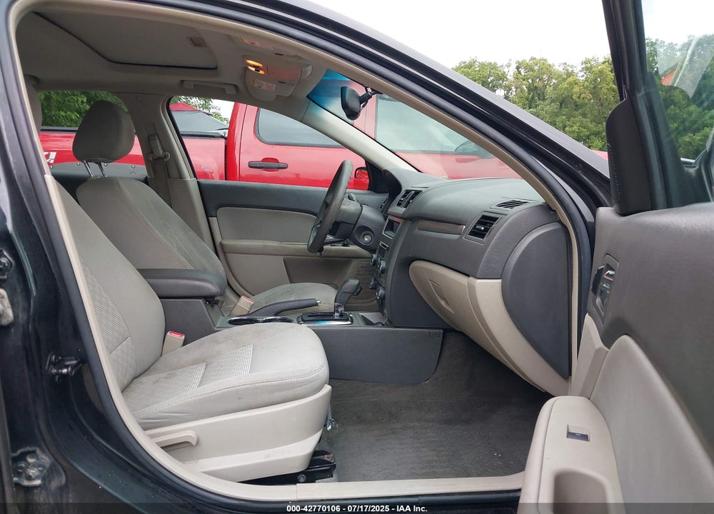 2011 FORD FUSION VIN: 3FAHP0HAXBR268249