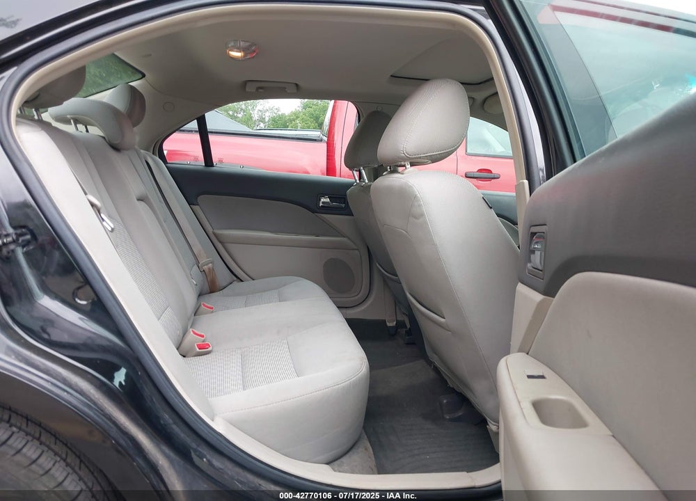 2011 FORD FUSION VIN: 3FAHP0HAXBR268249