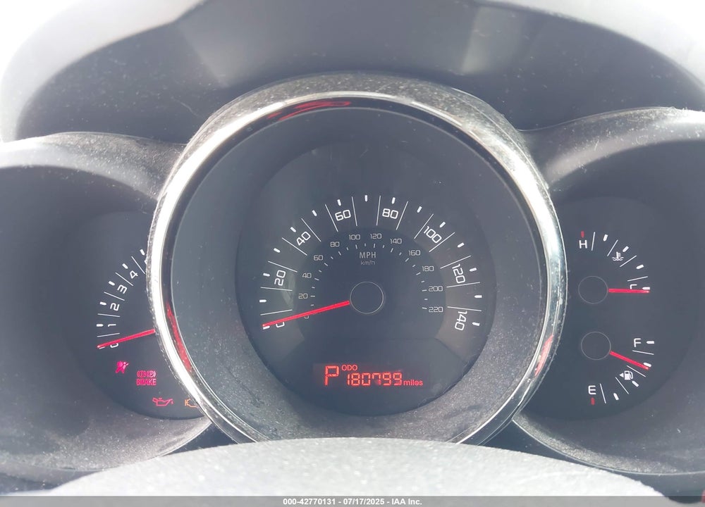 2011 KIA SOUL VIN: KNDJT2A28B7708126