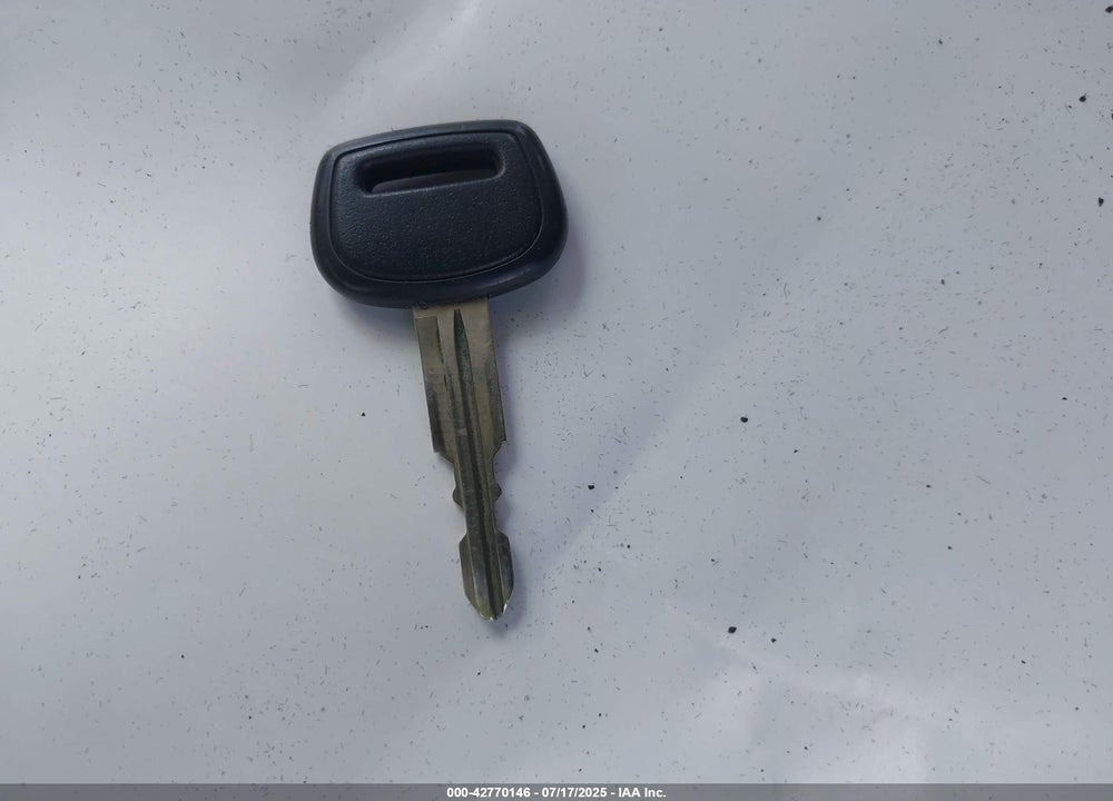 2000 TOYOTA ECHO VIN: JTDAT1230Y0042883