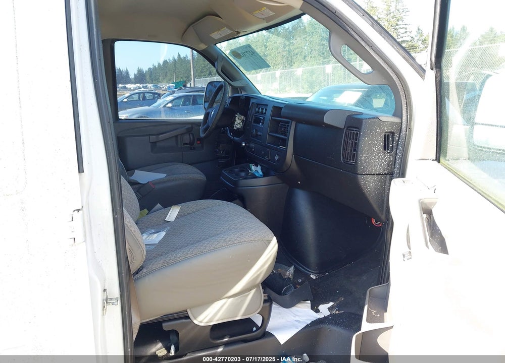 2017 CHEVROLET EXPRESS 2500 WORK VAN VIN: 1GCWGAFF5H1326857