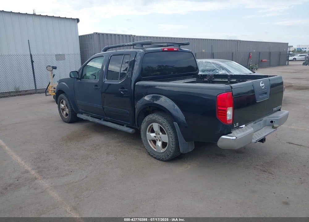 2005 NISSAN FRONTIER LE VIN: 1N6AD07U35C415494